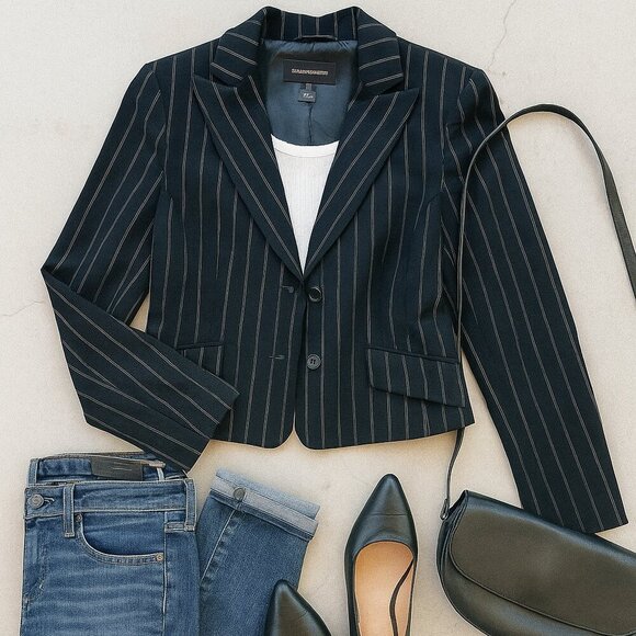 BCBG MAXAZRIA Pinstripe Blazer – Cropped Fit, Business Chic Medium - Picture 1 of 8